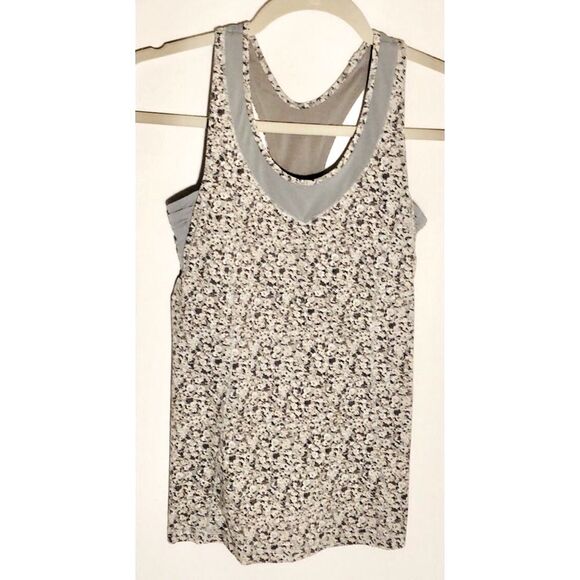 Lululemon | Tone It Tank Petite Fleur Silver Spoon - Picture 3 of 7
